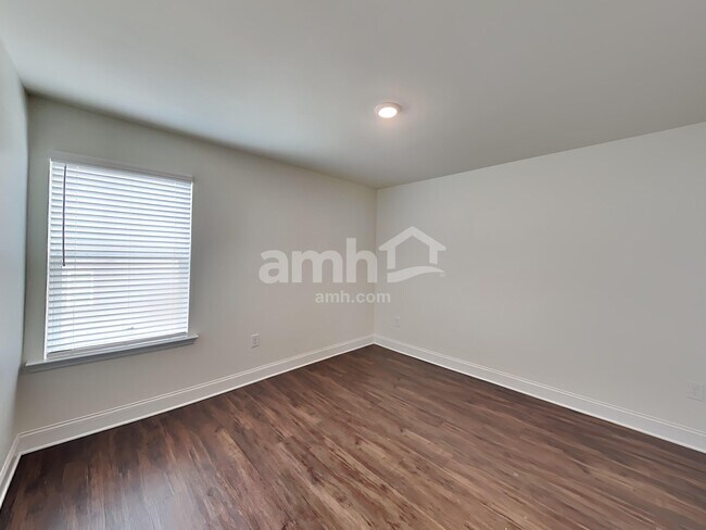 Building Photo - 580 Smt Vw Ln