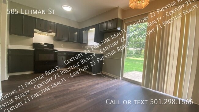 Building Photo - 505 Lehman Dr