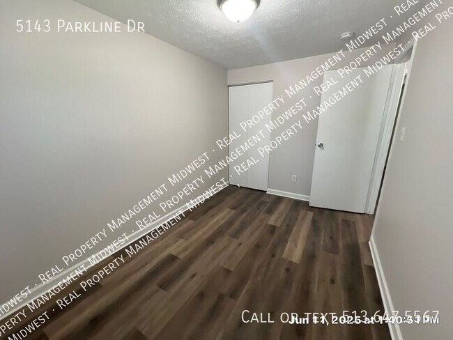 Building Photo - 5143 Parkline Dr