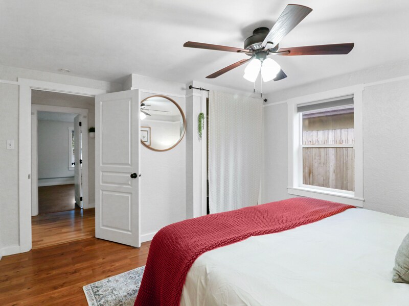 Building Photo - 4 Randall St