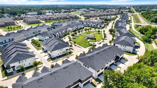 Building Photo - 7717 Reis Ln