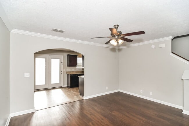 Building Photo - 3409 Smarty Jones Ct