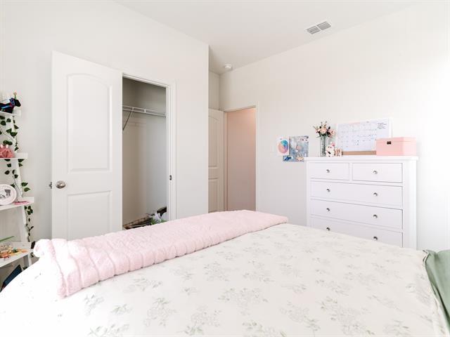 Building Photo - 608 Aqueduct Dr