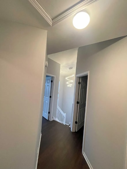 Building Photo - 455 Kilkenny Ct