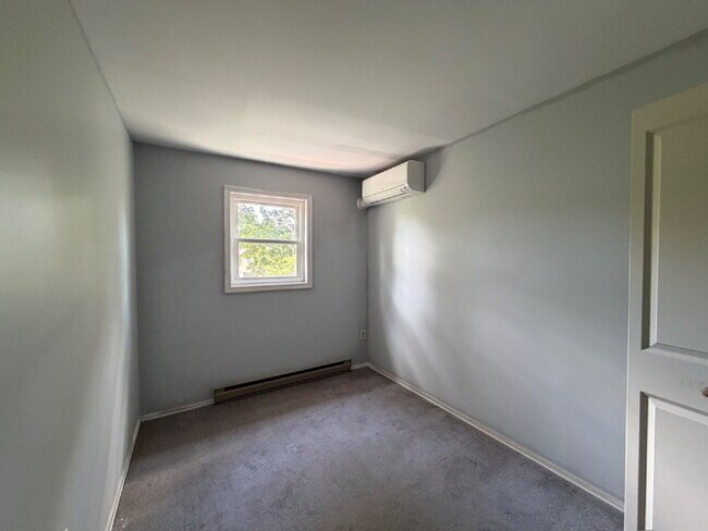 Building Photo - 186 White Dogwood Dr