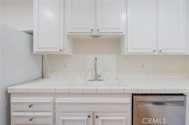 Building Photo - 6542 Ocean Crest Dr