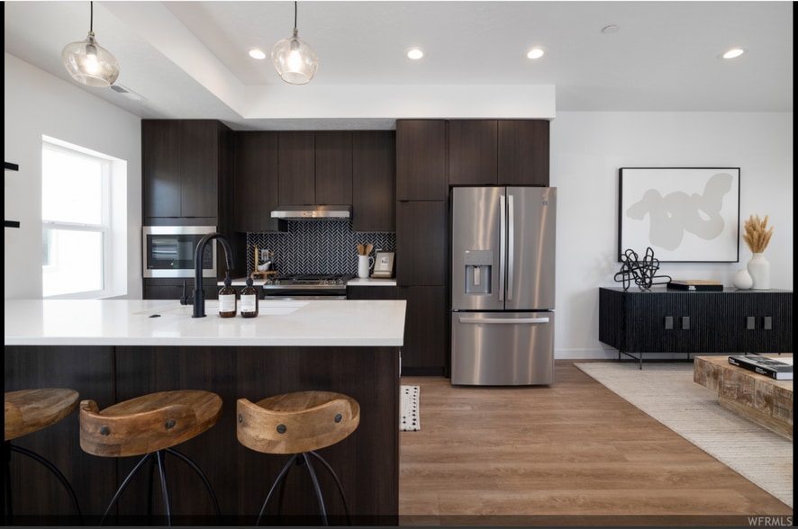 Building Photo - 1660 S Major St