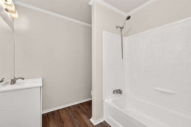 Building Photo - 11918 Greensbrook Forest Dr