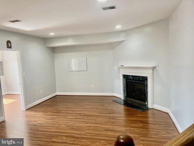Building Photo - 5370 Blue Aster Cir