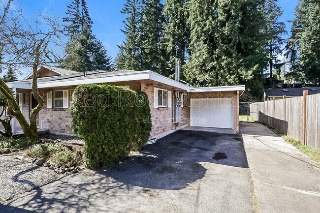 Building Photo - 4414 67th Ave W