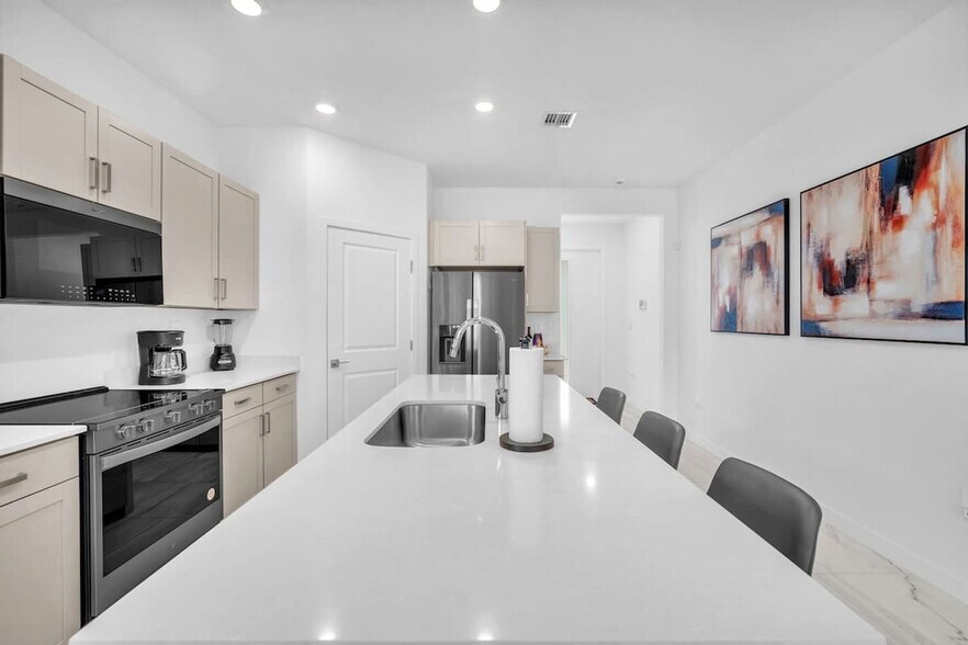 Building Photo - 12363 SW 266th Terrace