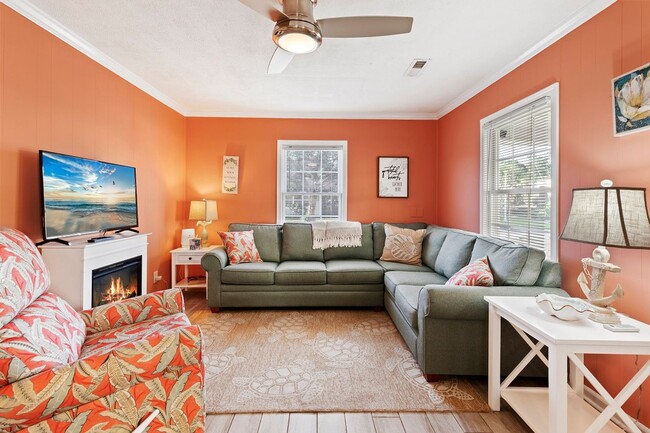 Building Photo - Winter Rental in North Myrtle Beach! Avail...