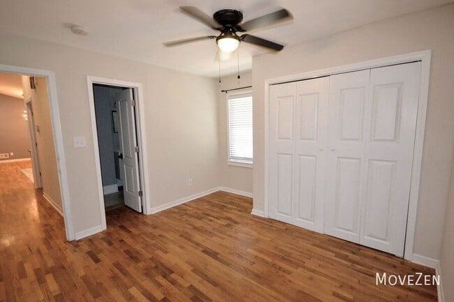 Building Photo - 23 Beauregard Dr