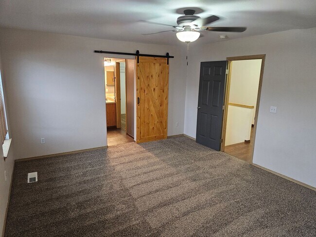 Building Photo - 14906 99th Way Southeast