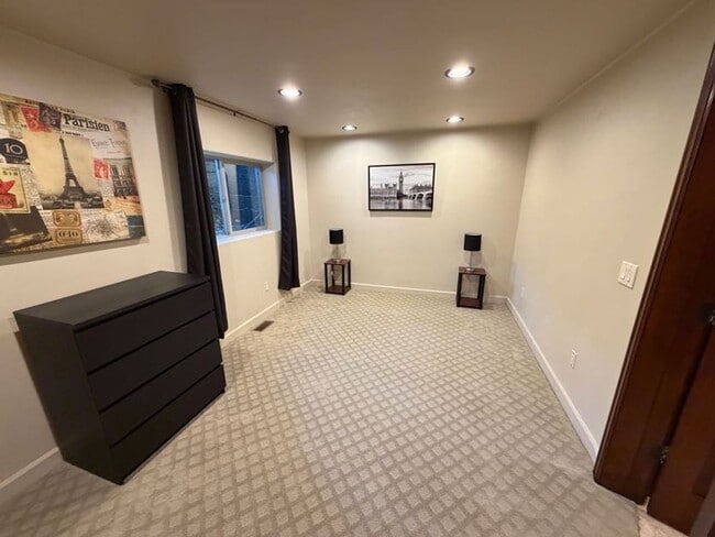 Building Photo - Beautiful Bountiful Home Near Temple & Mueller Park – Prime Location