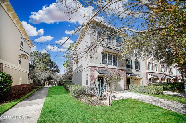 Building Photo - 4442 Rock Creek Cir