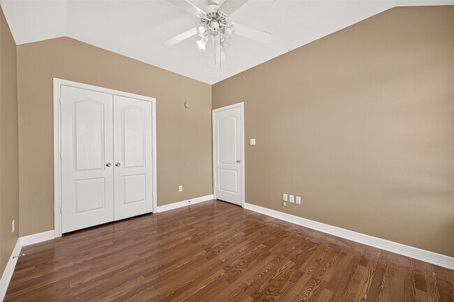 Building Photo - 4011 Alexis Cir
