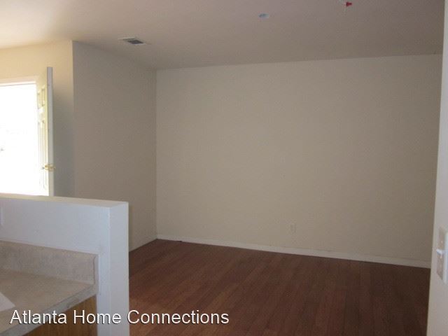 Building Photo - 3 br, 2.5 bath House - 4560 Golf Vista Circle