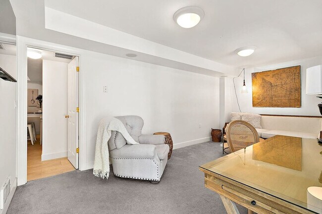 Building Photo - 2809 N Starr St