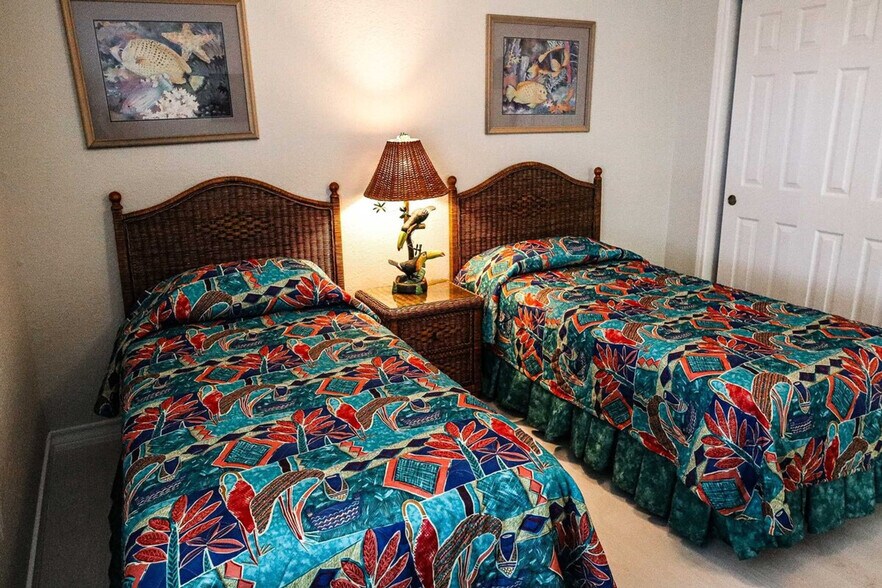 Building Photo - 4908 Gulf Blvd