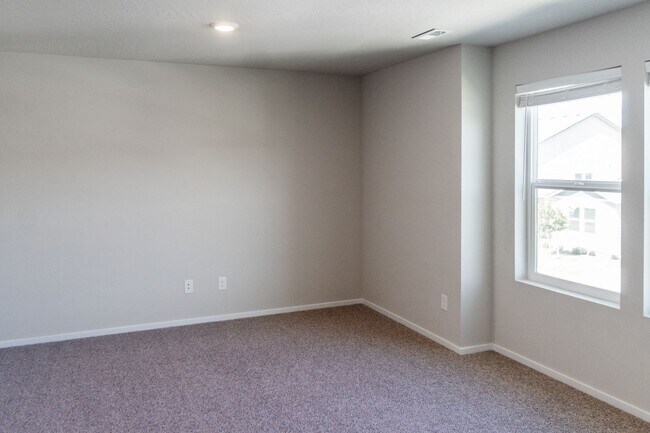 Building Photo - 5813 W Georgetown Ln