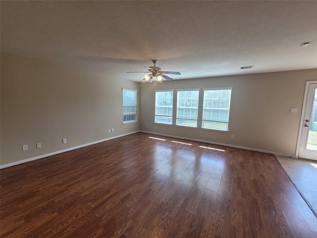 Building Photo - 7815 Tuhati Forest Ln