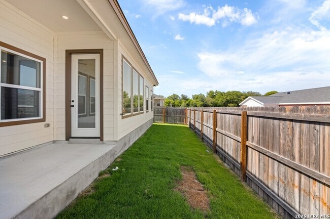 Building Photo - 406 Park Cir