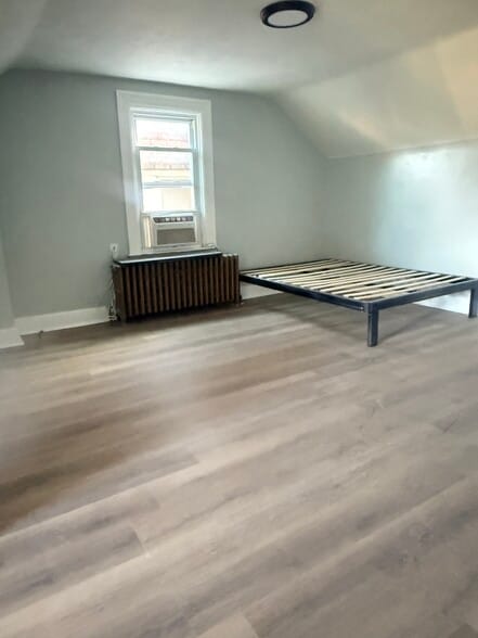 Building Photo - 3258 Dawson St