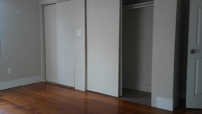 Building Photo - 55 Lonsdale St