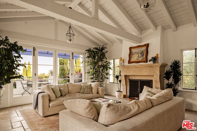 Building Photo - 848 Picacho Ln