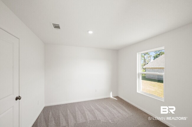 Building Photo - 21750 Sutherland Cir