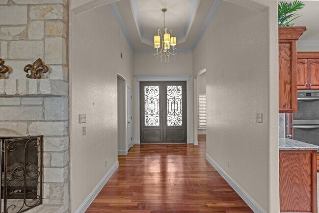 Building Photo - 2801 Savoy Pl