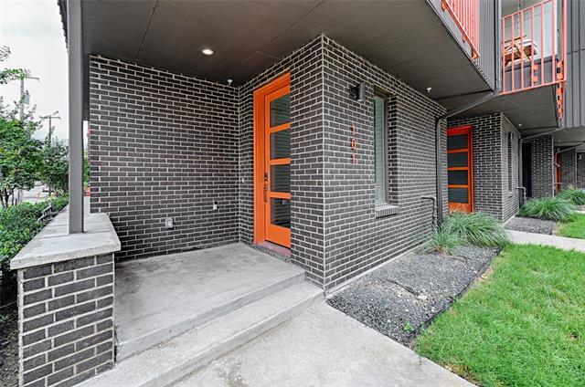 Building Photo - 236 Melba St