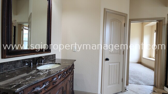 Building Photo - 3129 Granite Rock Trail