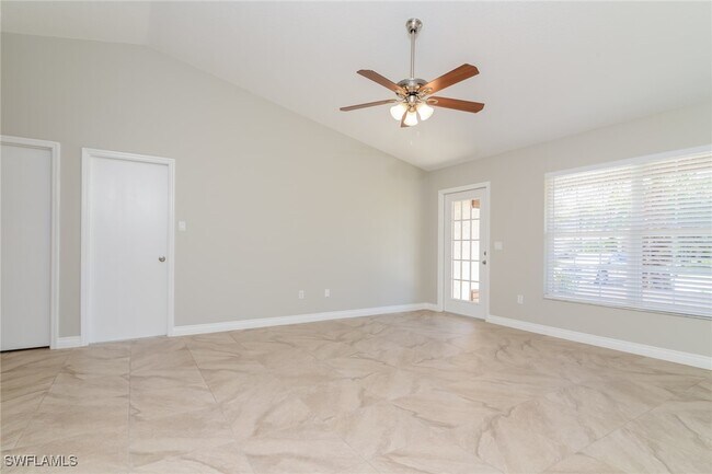 Primary Photo - 2780 W Price Blvd