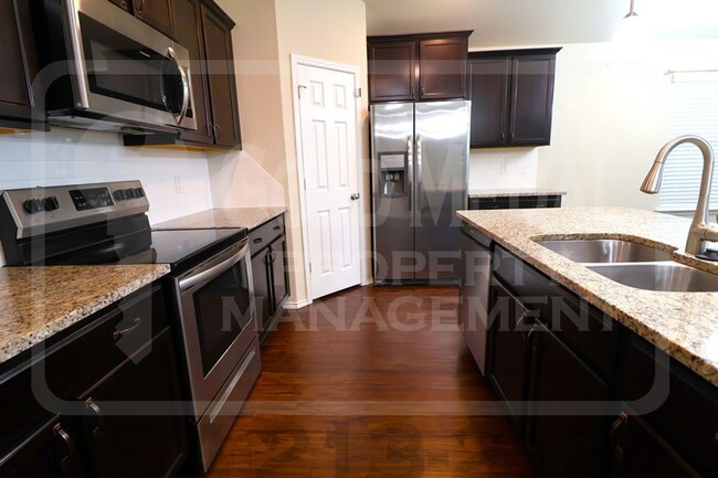 Building Photo - Don't Miss Out on This Beauty At 2521 Bargello! - Now Available For Rent!