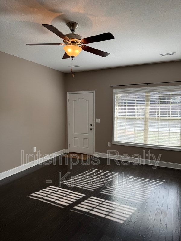 Building Photo - 2415 Flannery Way