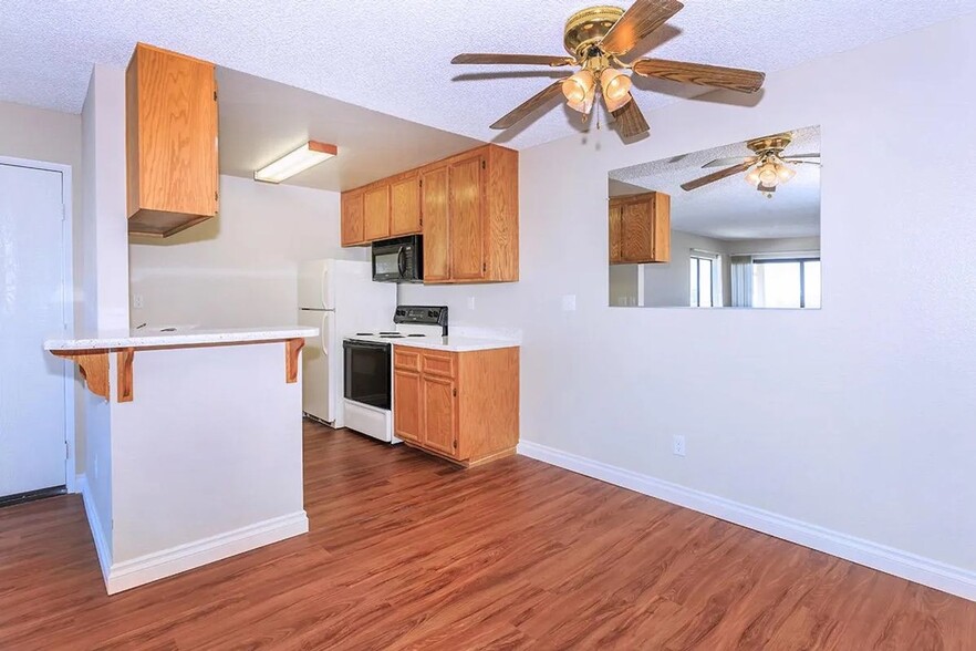 Interior Photo - Windsong Apartments
