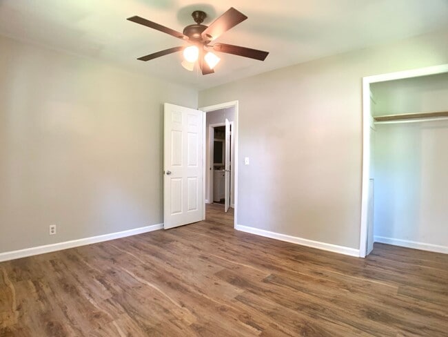 Building Photo - 1330 Vogue Hill Rd