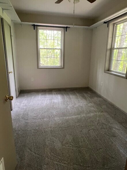 Building Photo - 24 Beckett Dr