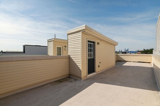 Building Photo - 1845 A St