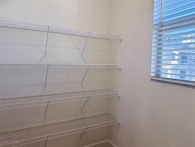 Building Photo - 11737 Stone Curlew Ave