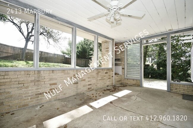 Building Photo - 2413 Marbury-
