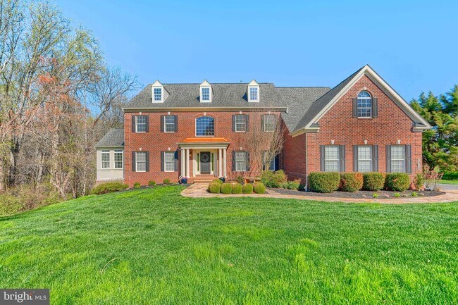 Building Photo - 1319 Martin Meadows Dr