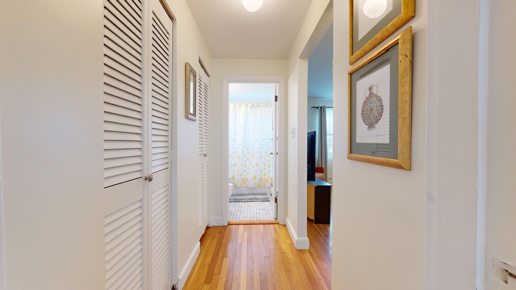 Building Photo - 99 Chestnut St