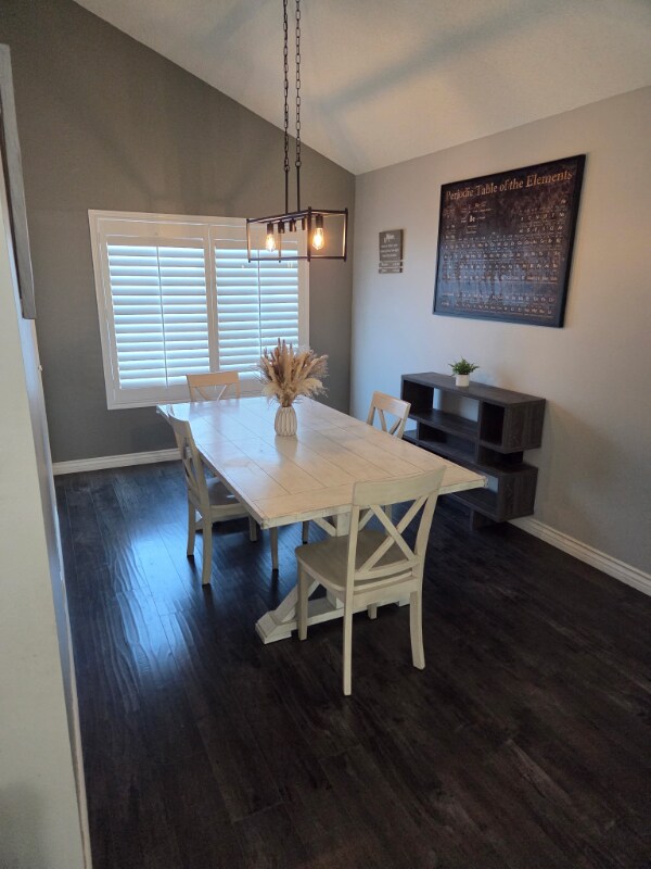 Building Photo - 22 Ridge Crest Cir