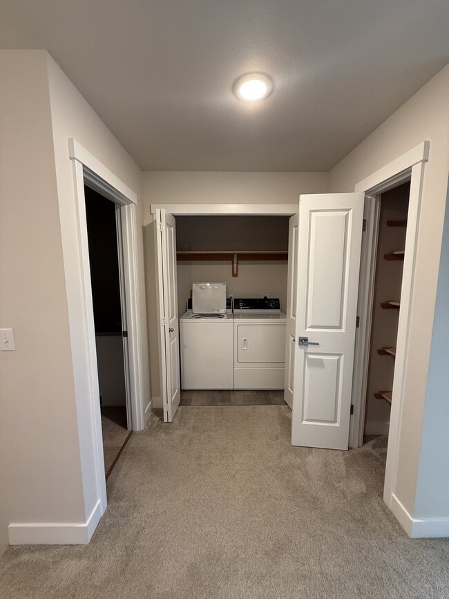Building Photo - 5526 Big Bear Wy