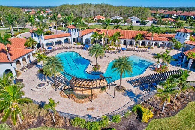 Building Photo - 12020 Arbor Trace Dr