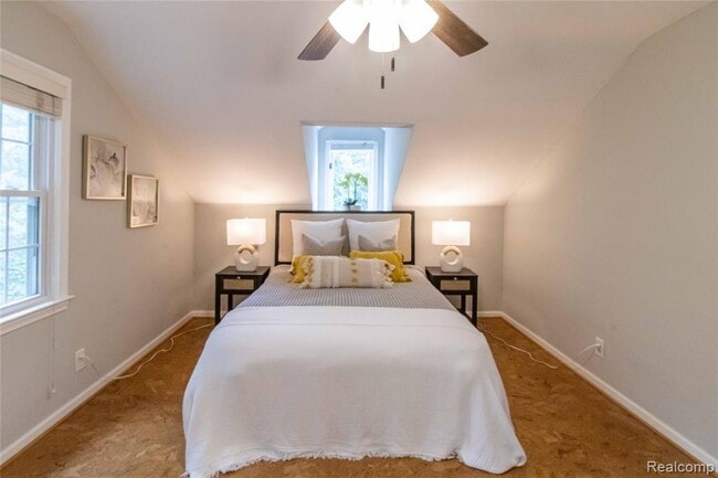 Building Photo - 1834 Fairview St