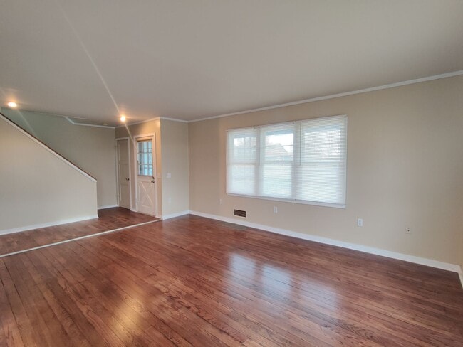 Building Photo - Richland Single Family Home in large lot
